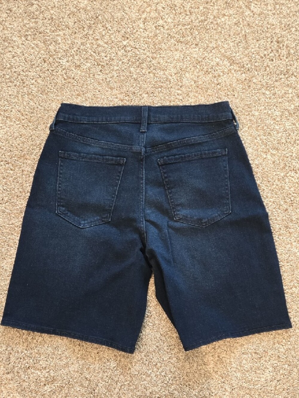 Old Navy Women's High Waisted Wow Bermuda Jean Short - Picture 3 of 10